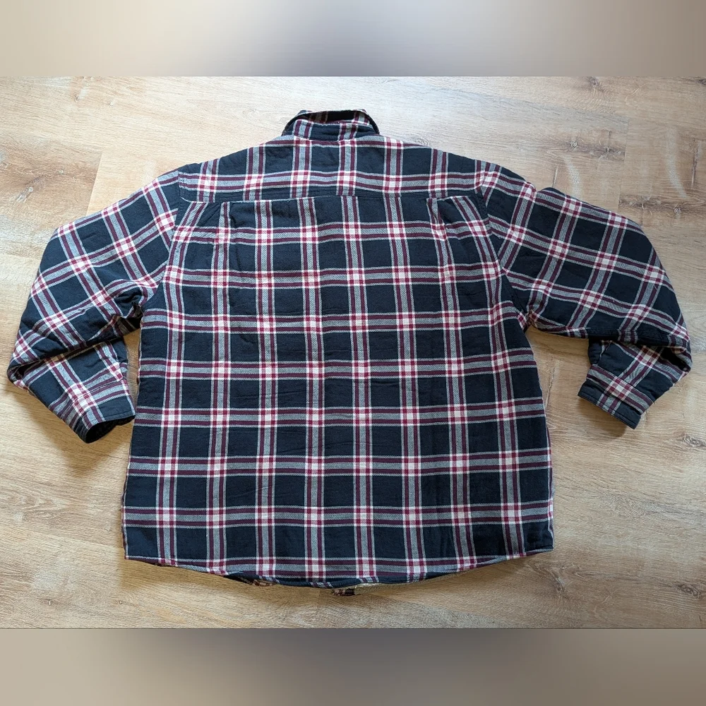 Wrangler Black and Red Plaid Fleece Lined Button-Up Shaket - Picture 2 of 5